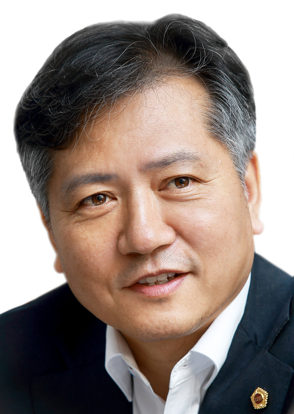 신 원 철 서울시의회 의장
