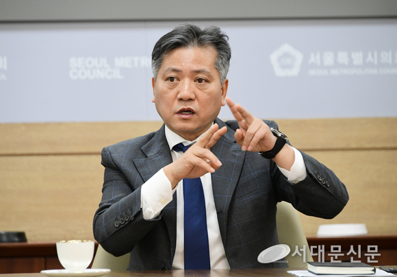 신 원 철 서울특별시의회 의장<br>
