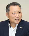 윤 유 현<br>
서대문구의회 의장