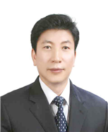 이 현 찬<br>
예결위원장